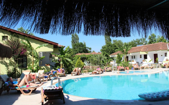 Hotel Riverside