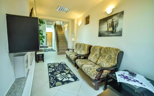 Hostel Sinj