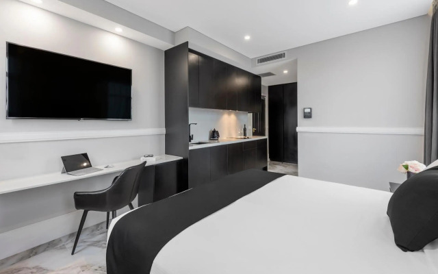 Gladius Hotel & Suites