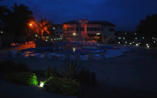 Ramada Resort Accra Coco Beach