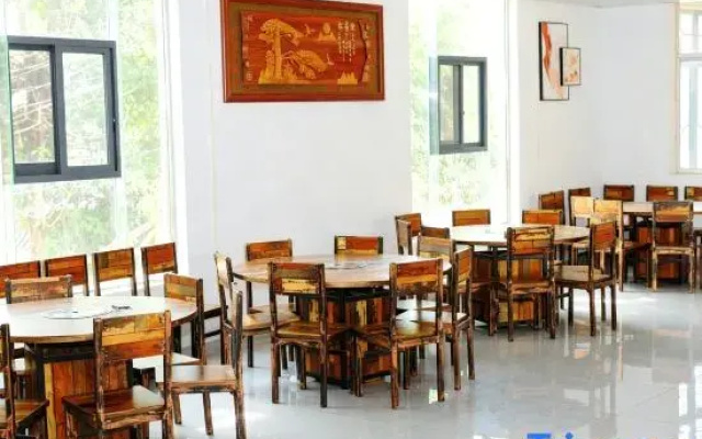 Yunqichu Homestay (Wumeng Grass Plain)