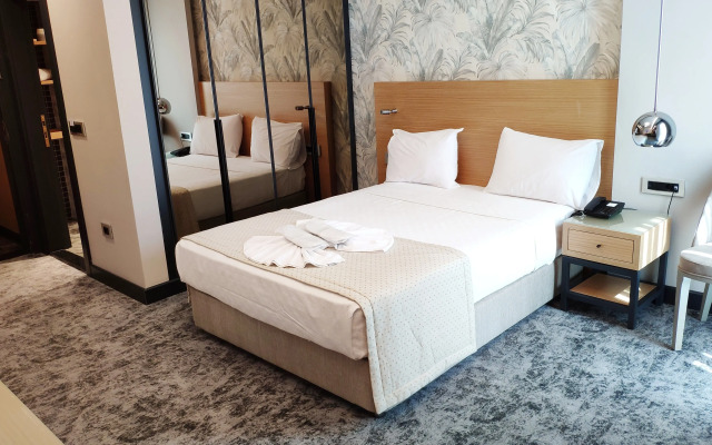 Triada Hotel Karakoy