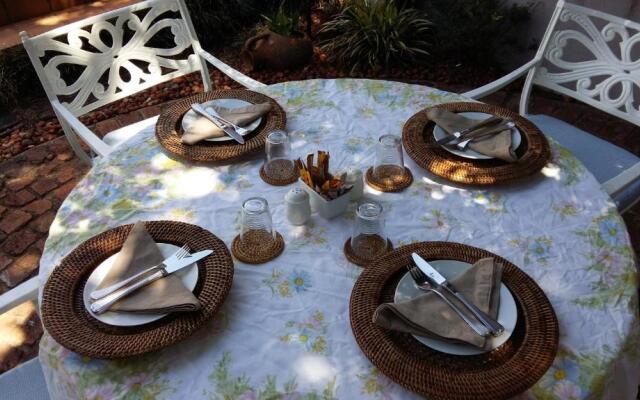 Liza's Cottage Guesthouse