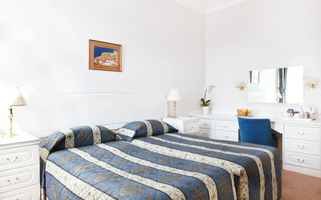 Saxonville Hotel