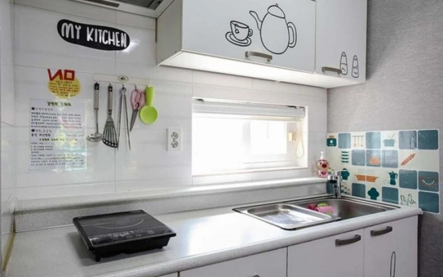 Hongcheon Gangbyeonuisuchaehwa Pension