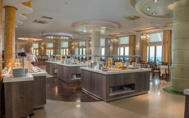 Bomo Tosca Beach Hotel