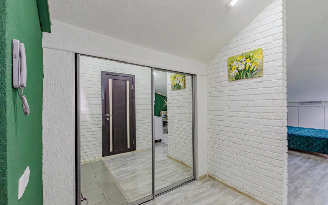 Апартаменты на улице Меридианная