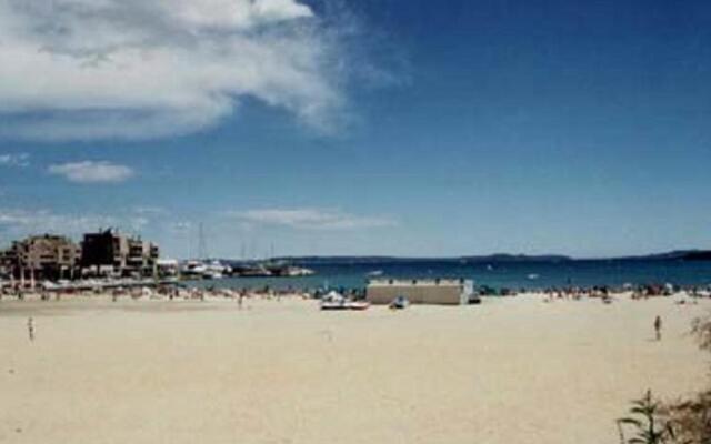 Appartement Bormes-les-Mimosas, 1 pièce, 4 personnes - FR-1-251-320