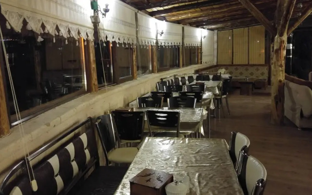 Dora Cave Hotel