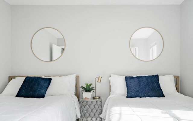 Spa-inspired Modern Oasis Near Downtown Nashville