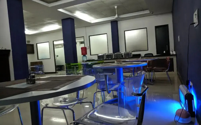 Royal Residence Huda City Centre