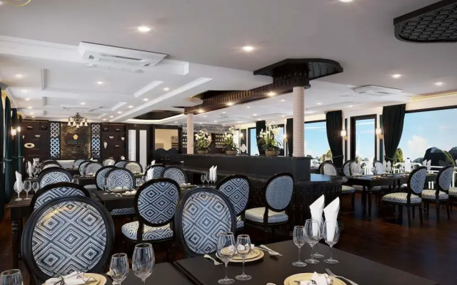 Genesis Regal Cruise