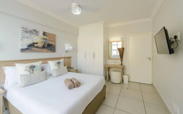 Dolphin View Cabanas