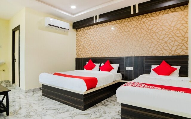 Hotel Ram Ratan Grand by OYO Rooms