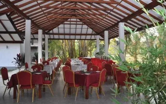 Aarya Hotel