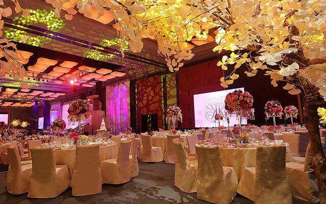 Manila Marriott Hotel at Newport World Resorts