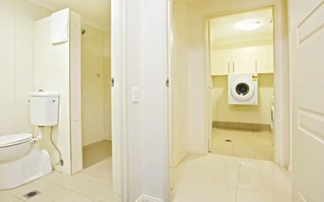 Astina Serviced Apartments - Central