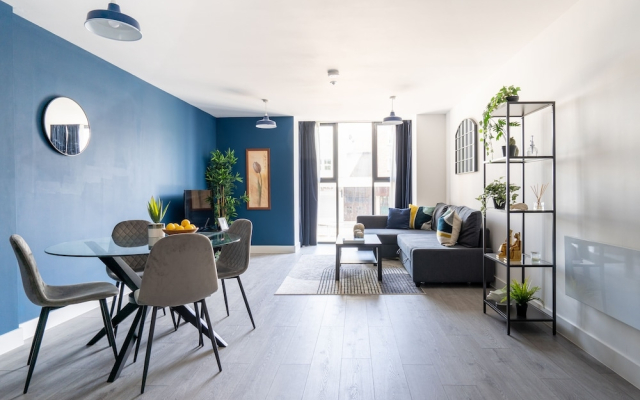 Luxury City Apartment in London