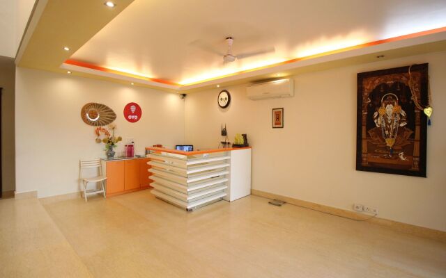 OYO 8704 Hotel Good Care