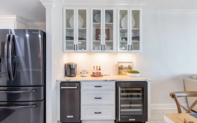 Phoenix X 1403 3 Bedroom Condo