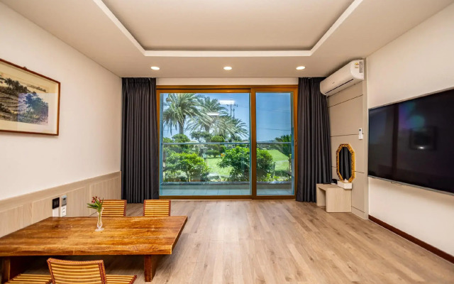 Areumdaun Resort