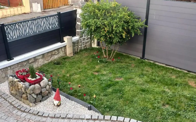 Appartement dans Villa