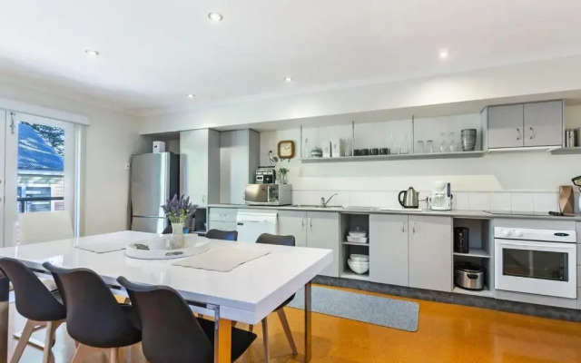 Johansson'S Perch No. 2