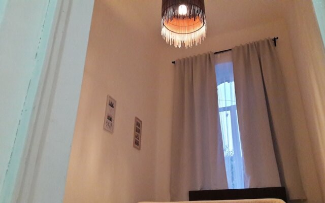 Km 0 Charming Studios