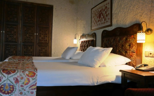 Dreams Cave Hotel