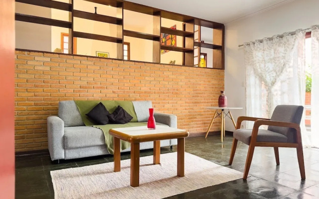 Casa espaçosa na Granja Viana