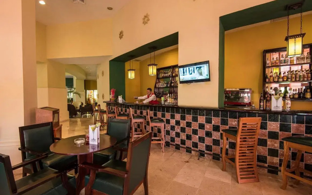 ValentA­n Quinta Avenida Habana