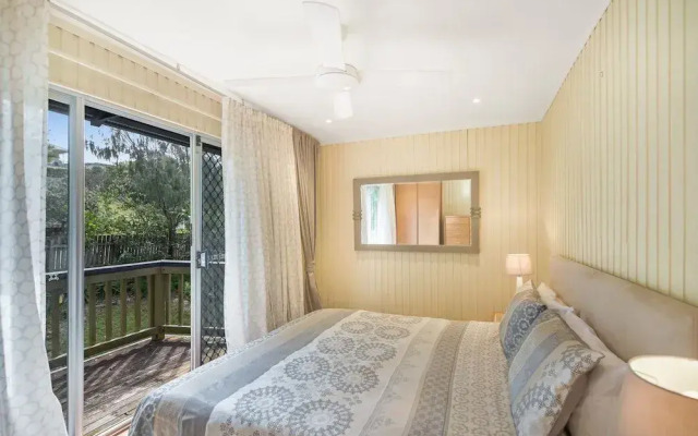 Summer Place - 24 Shearwater Street