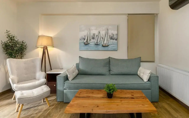 Arxontariki Suites