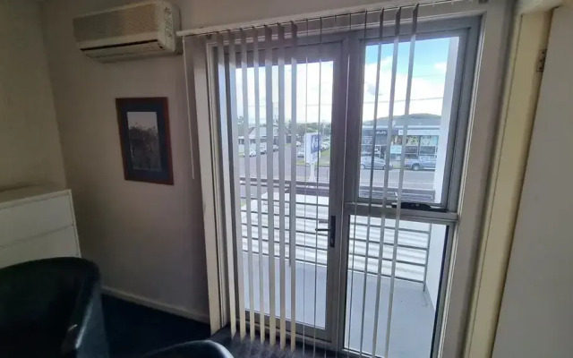 Belmont Hotel Lake Macquarie