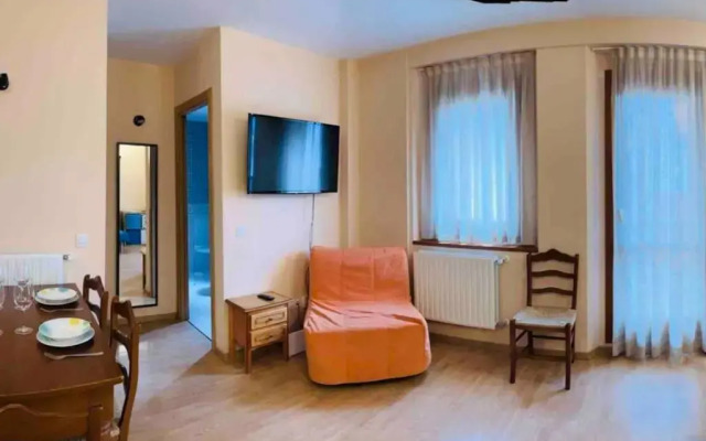 Luxury Apartment Llops HUT-7760 , 5 pax