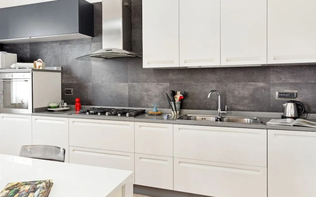 Salvator Rosa Metro Station Flat