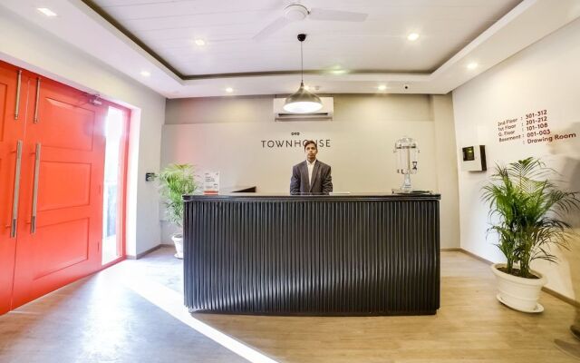 OYO Flagship 15228 South City2
