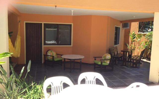 Casa frente praia na av beira mar com piscina