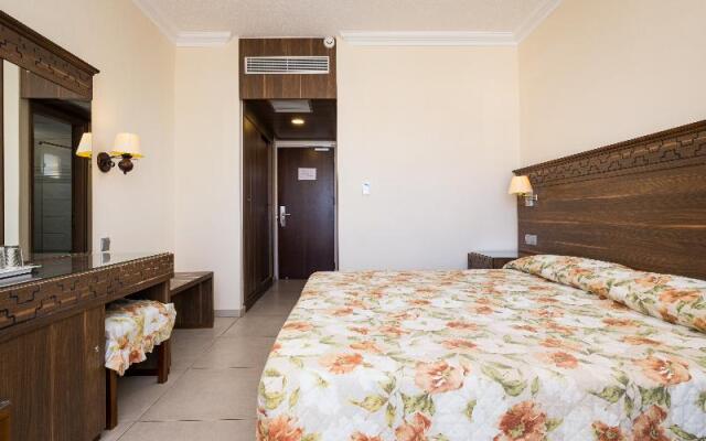 Anais Bay Apartment
