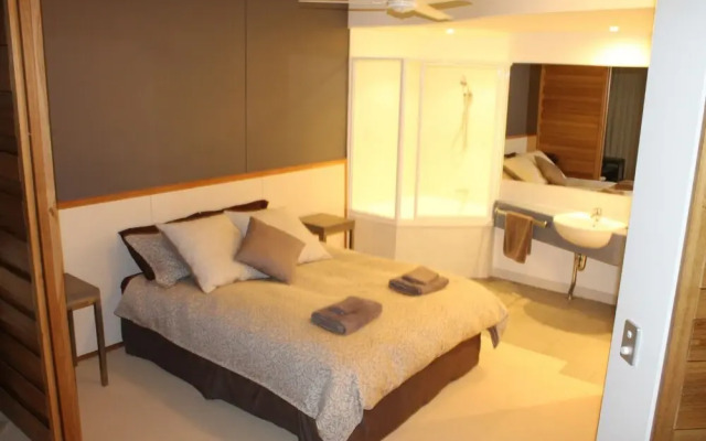 Mainwaring 37 Casuarina