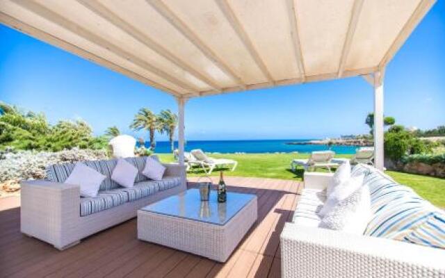 Oceanview Luxury Villa 203
