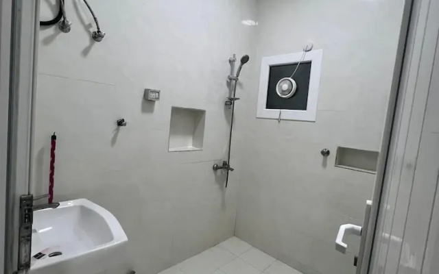 Red-6 - Salalah Al Gharbia