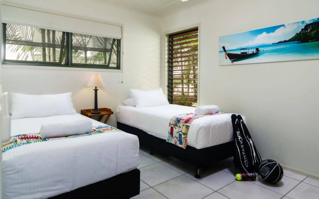 The Retreat Beach Houses