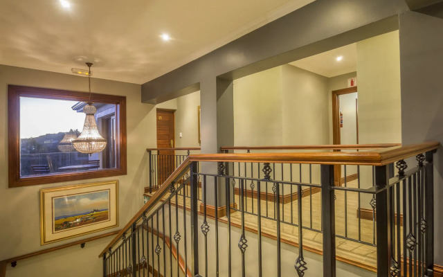 Issaquena Heights Boutique Hotel
