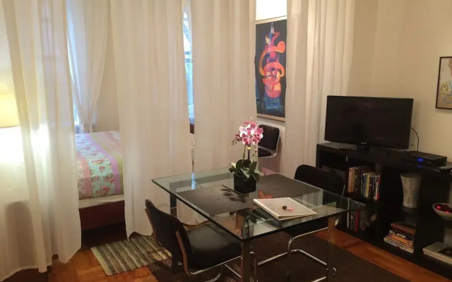 Lincoln Center Apartments
