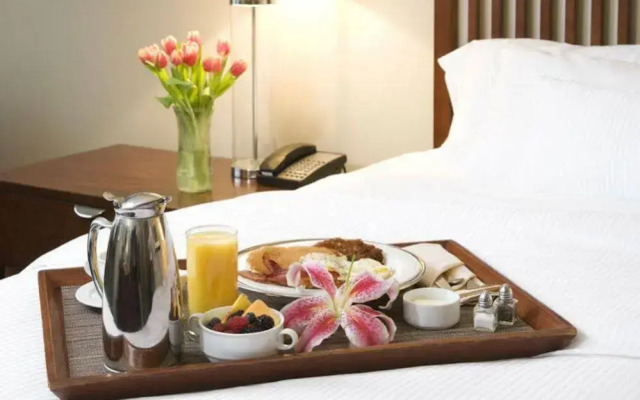 Hotel Grand Ambience