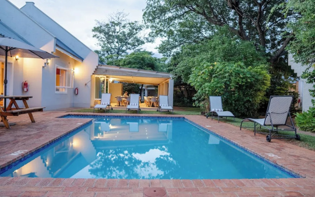 PheZulu Guest Lodge