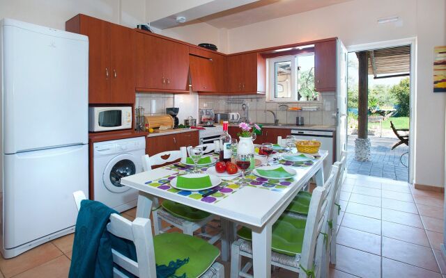 Villa Liostasi with private swimming pool