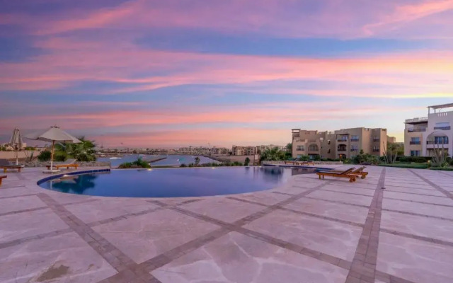 Lagoon View 1BR Apartment in Waterside El Gouna