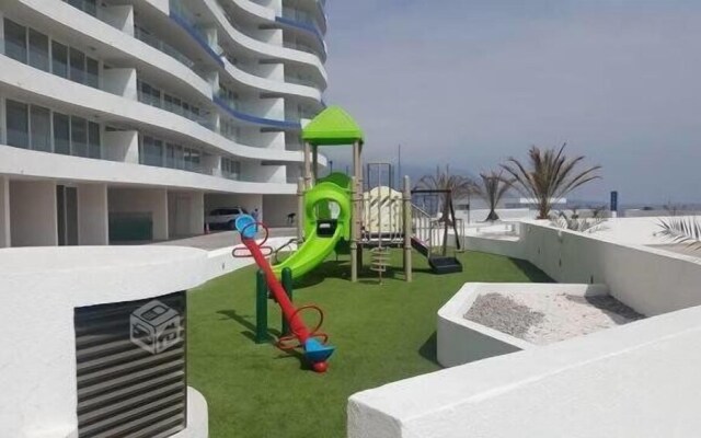Depto Playa Huantajaya Iquique 1152